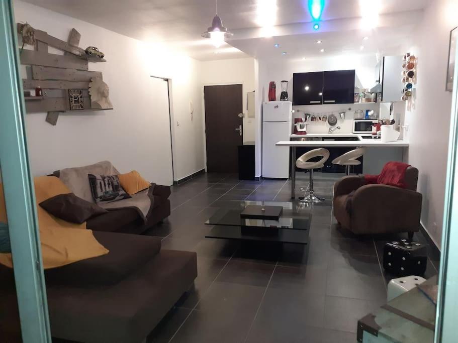 Appartement Vue Mer Avec Parking Ajaccio  Esterno foto